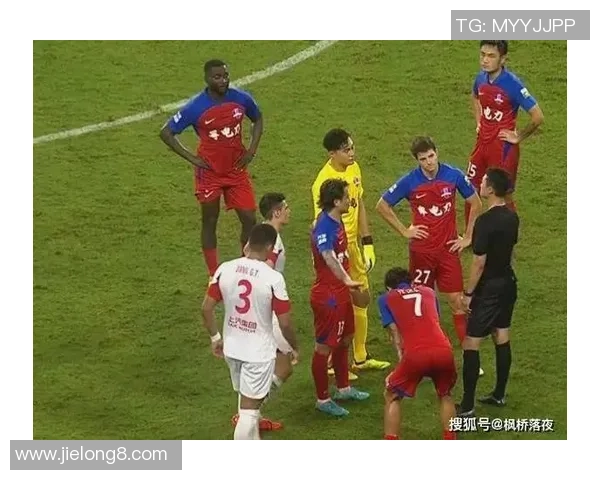 足球潜水现象解析与反思对比赛公正性的影响及球迷的看法